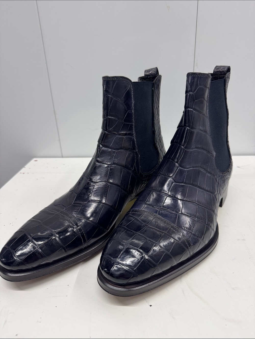 Caporicci Real Alligator Blue Chelsea boot size 9 one of a kind.